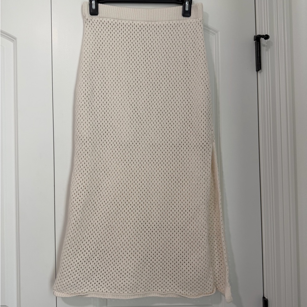 Elegant Cream Knit Women's Skirt S